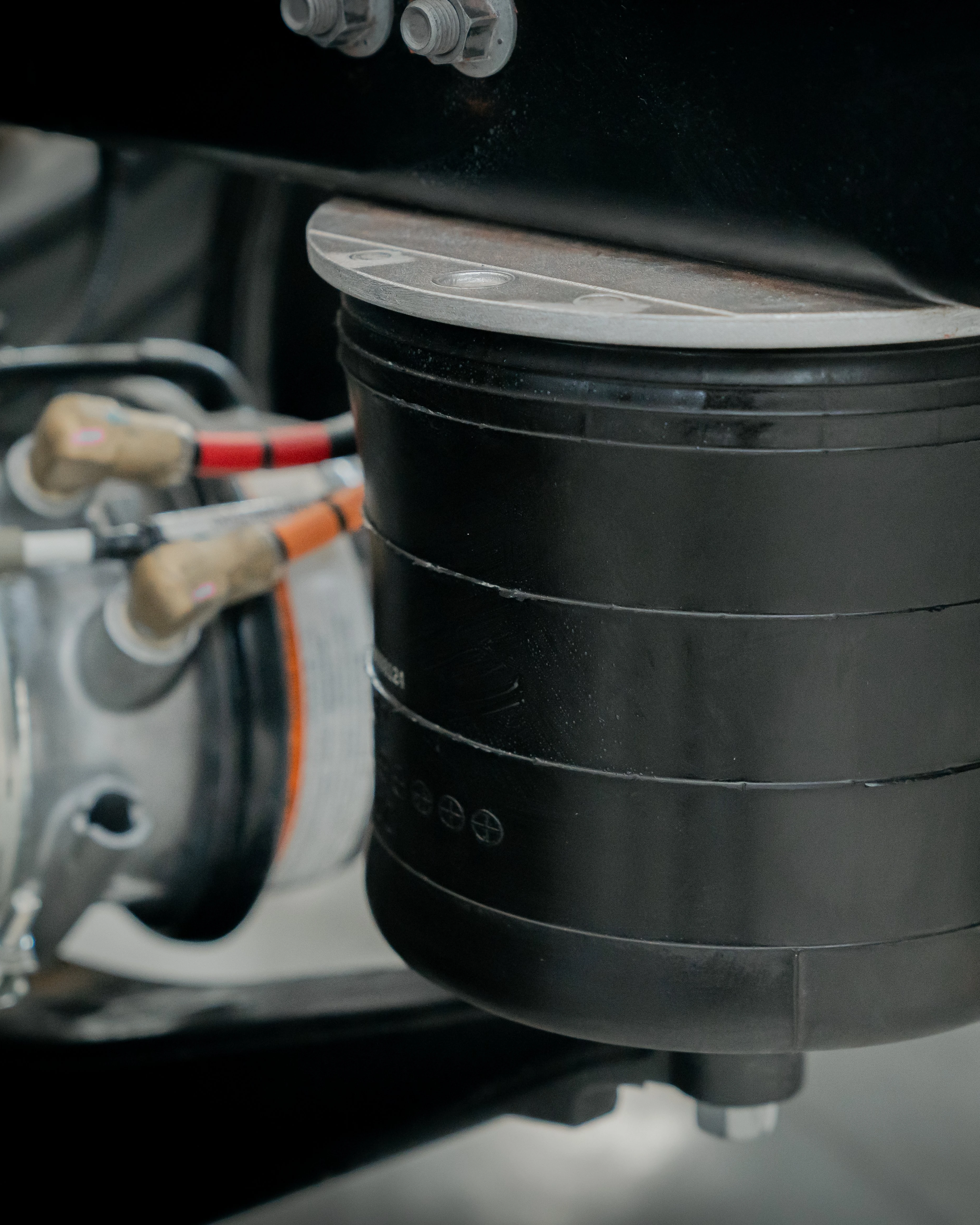 Disponible également avec des suspensions pneumatiques