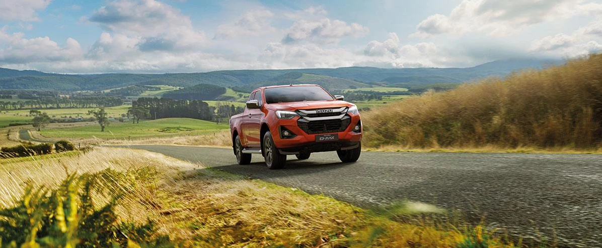 ISUZU   DMAX