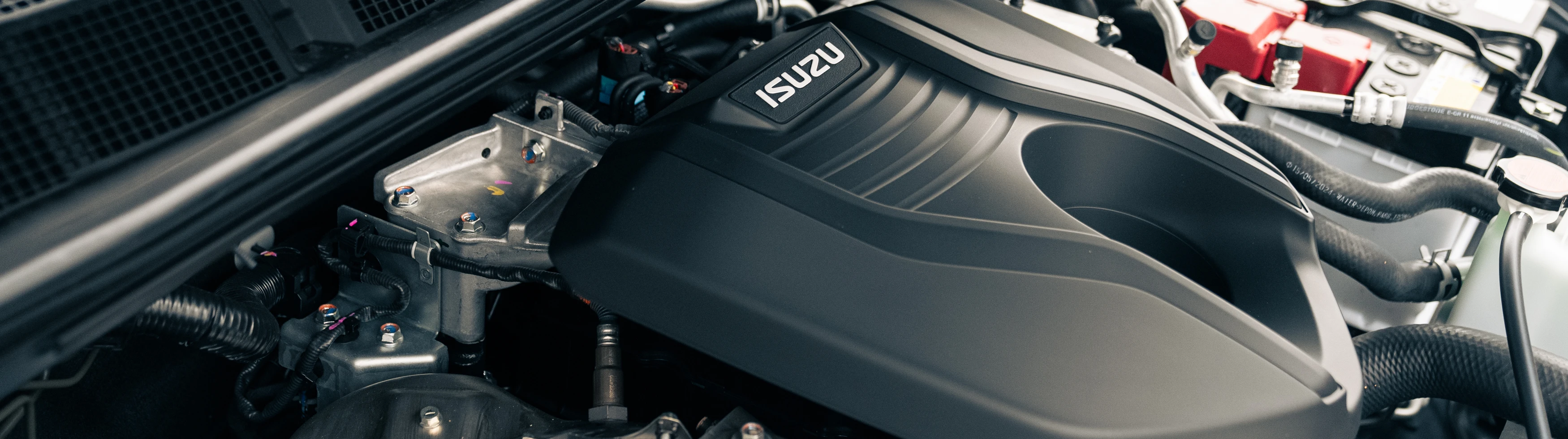 ISUZU engine