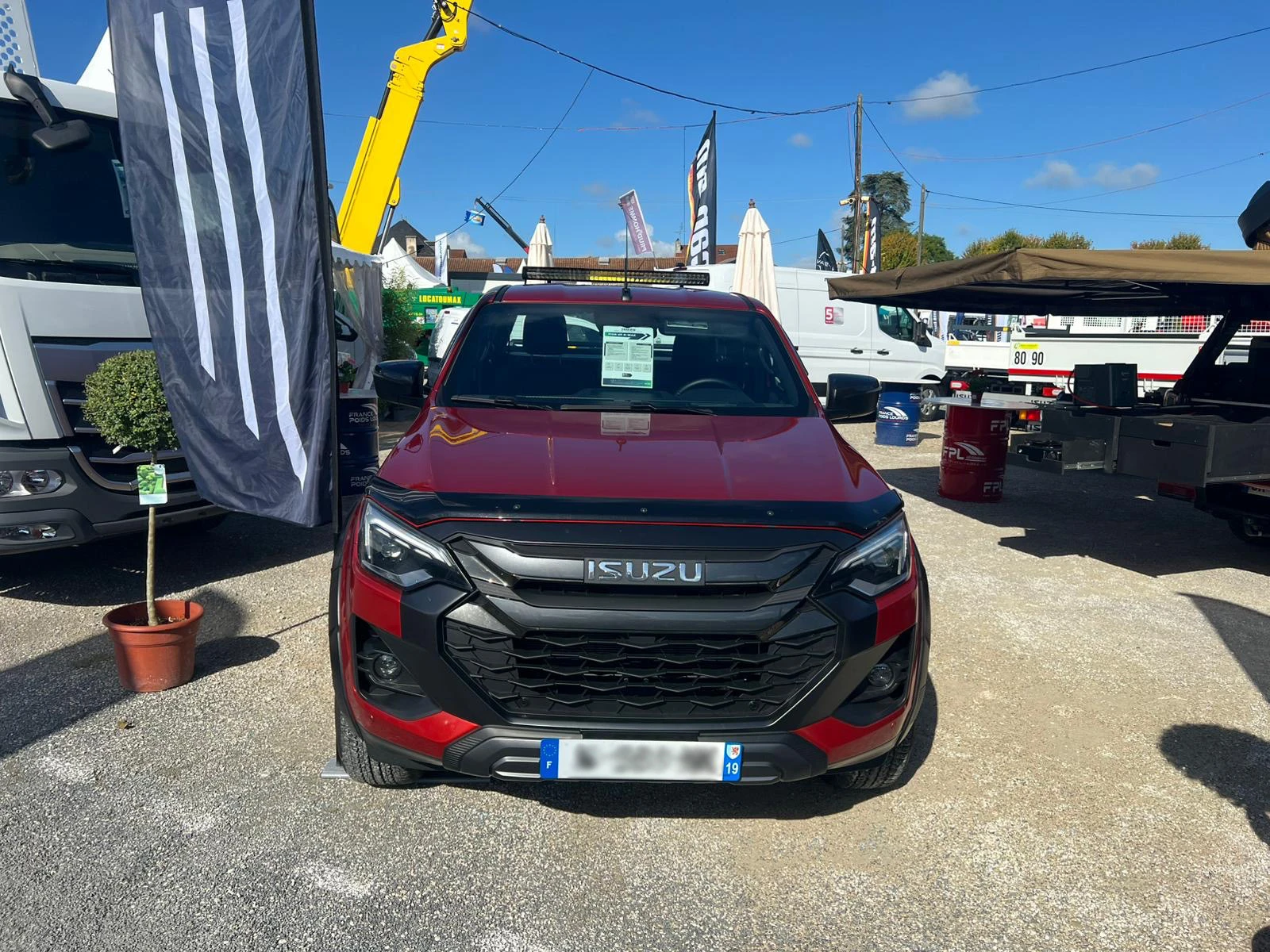 70a955b4 e5e6 4a20 834c c69963ad0c02