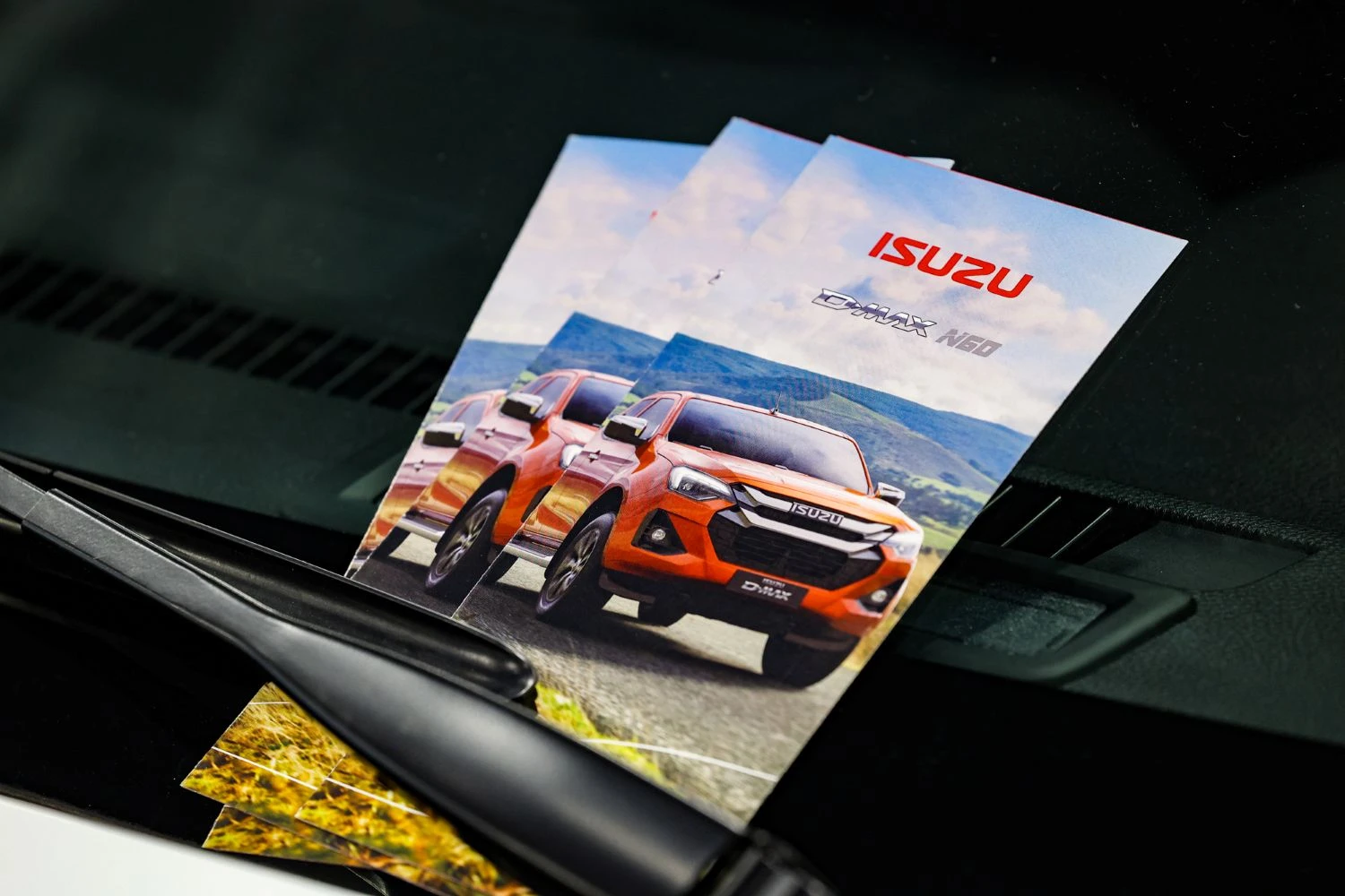 ©Nass M.   ISUZU 7