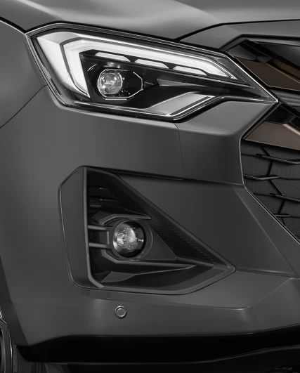 Luces delanteras y traseras Bi-Led