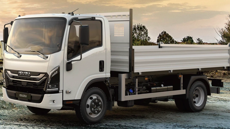 ISUZU M30 Ribaltabile TITAN